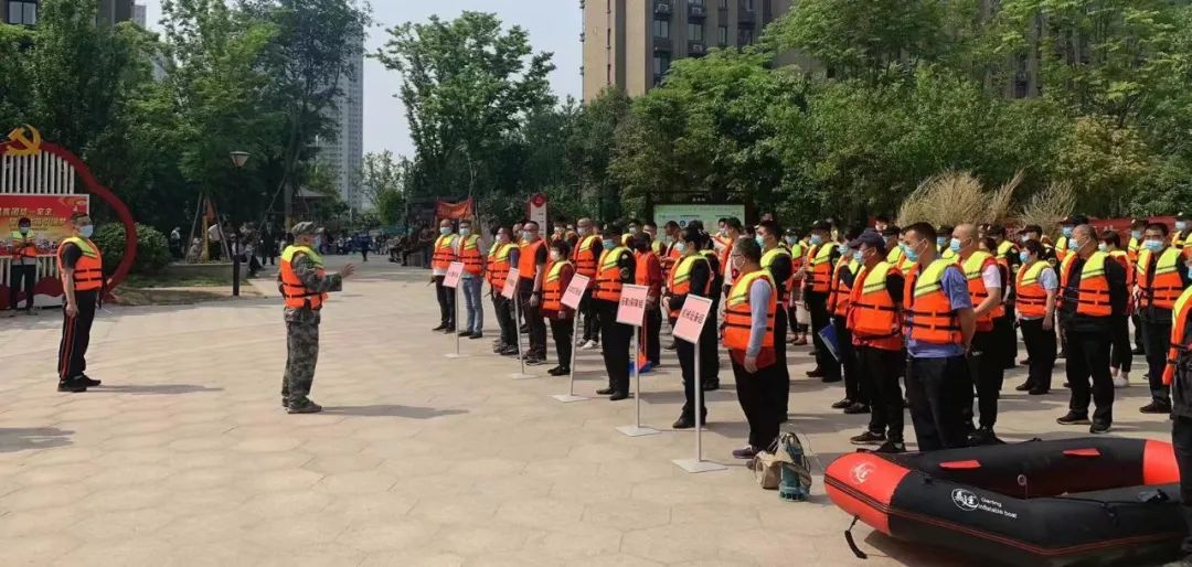 未雨绸缪 以练备战丨新利教育事业部开展防汛应急演练！